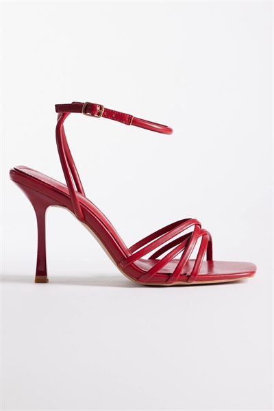 Сандалии на каблуке с ремешками Simmi London Wide Fit Sibelle артикул 154264625