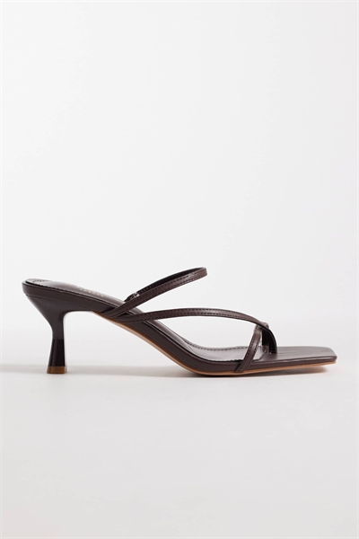 Сандалии-муле Simmi London Zarah на низком каблуке артикул 154231270