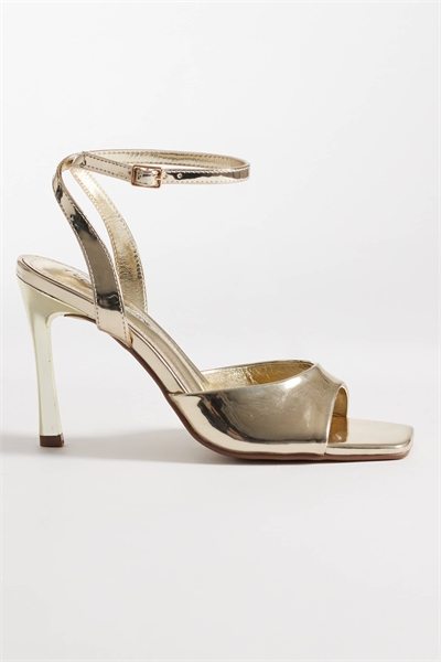 Сандалии на каблуке из коллекции «June» артикул 154630283