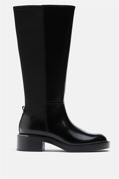 Ботинки в стиле конного спорта на плоской подошве артикул 152362035