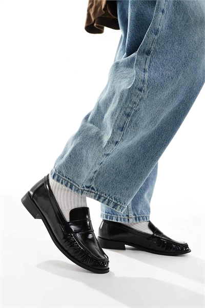 Лоферы Sadie с рюшами артикул 147897354