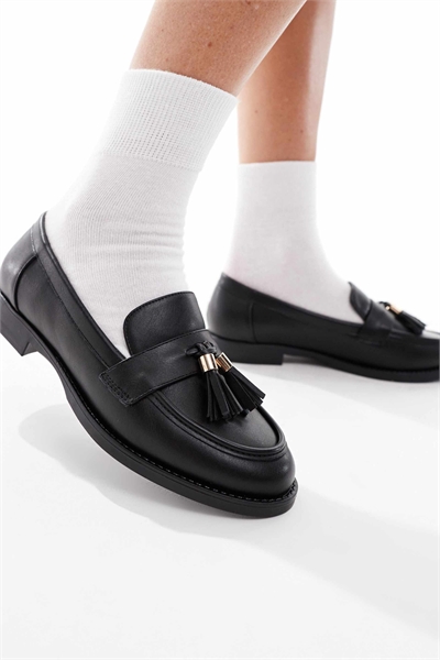 Лоферы «Амелия» с кисточками артикул 147897351