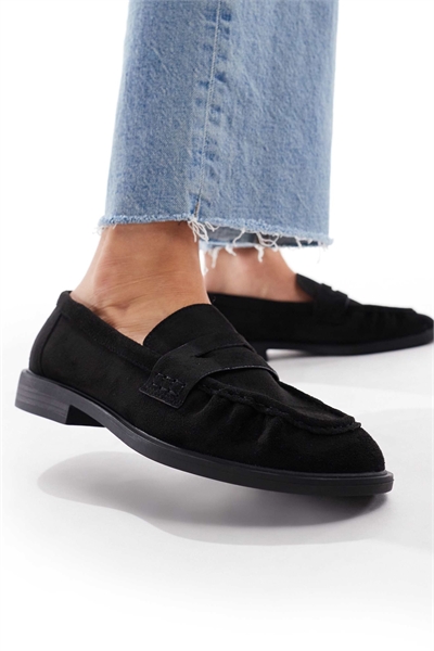 Лоферы Hershe с рюшами артикул 147761684