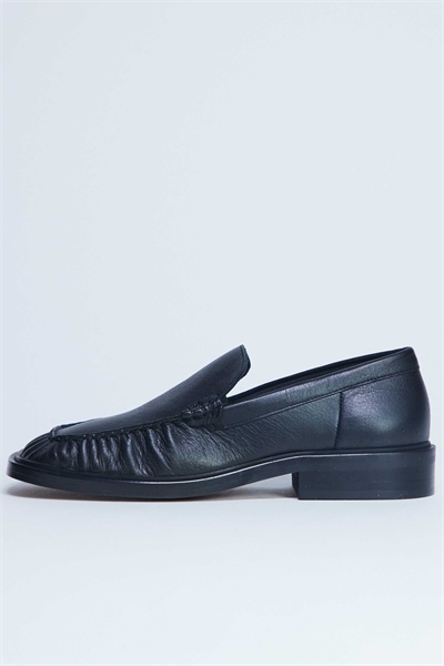 Лоферы Premium Clover из натуральной кожи с рюшами артикул 140048594