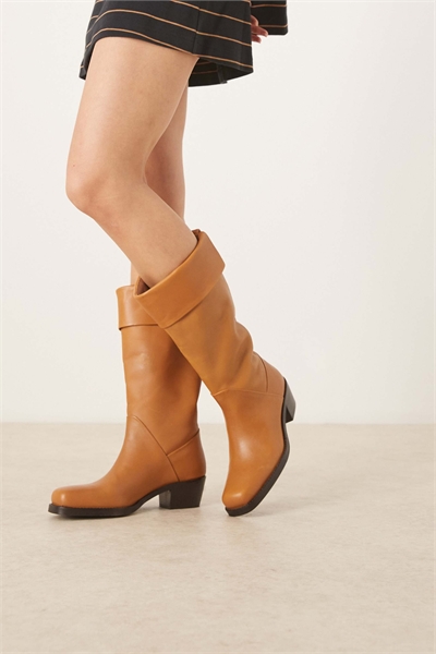 Сапоги на каблуке до колен артикул 151870554