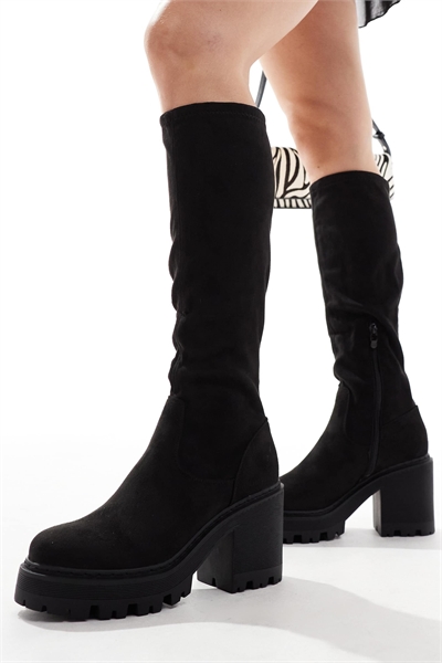 Черные высокие ботинки до колен артикул 136005180