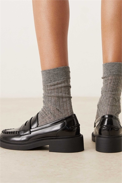 Лоферы Minerva широкой колодки артикул 147662948