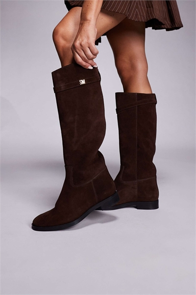 Сапоги для верховой езды Novi DK с пряжкой из замши шоколадного цвета артикул 143440481