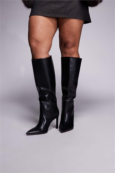 Ботильоны на каблуке Curve Charmed черного цвета артикул 147199123