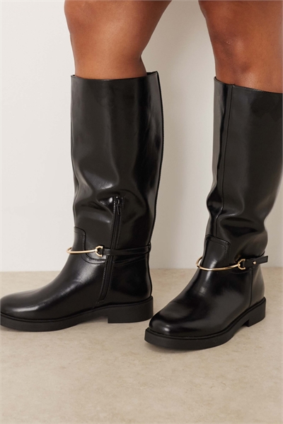 Плоские верховые сапоги Curve Cole черного цвета с отделкой артикул 147264041