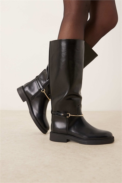 Широкие плоские сапоги для верховой езды Cole черного цвета с отделкой артикул 147264038