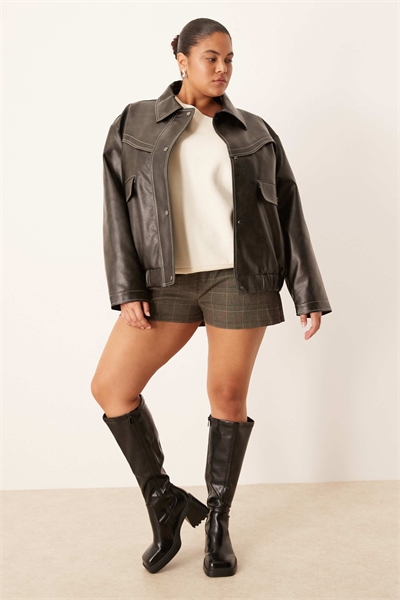 Ботинки Curve Charly на каблуке, черные артикул 147199128