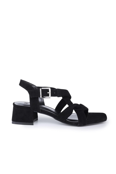 Сандалии Nicola из замши на низком каблуке с ремешками артикул 155818154