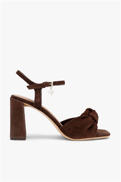 Сандалии на каблуке от Signet артикул 155978010