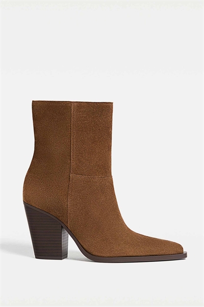 Кожаные ковбойские ботинки коричневого цвета артикул 151303729