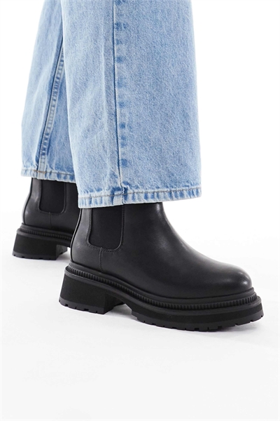 Ботинки Эмма в стиле челси, черные артикул 147693431