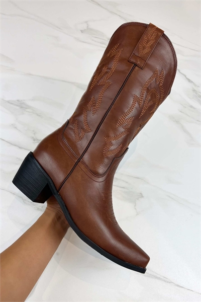 Ковбойские вестерн-сапоги коричневого цвета артикул 149973393