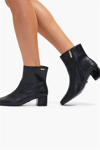 Высокие ботильоны Cleo черного цвета артикул 154754361