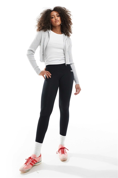 Хлопковые леггинсы adidas Essentials артикул 143428554