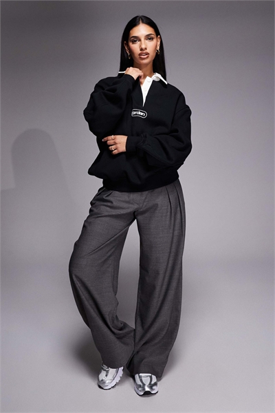 Футболка для регби артикул 149997375