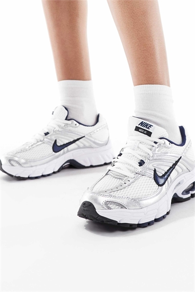 Кроссовки Air Max Moto 2K артикул 147135702