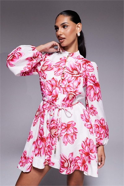 Мини-платье с застежкой на пуговицах спереди и завязками на талии артикул 153251600