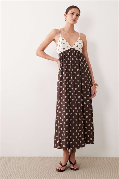 Макси-платье свободного кроя с V-образным вырезом и вшитым артикул 155637503