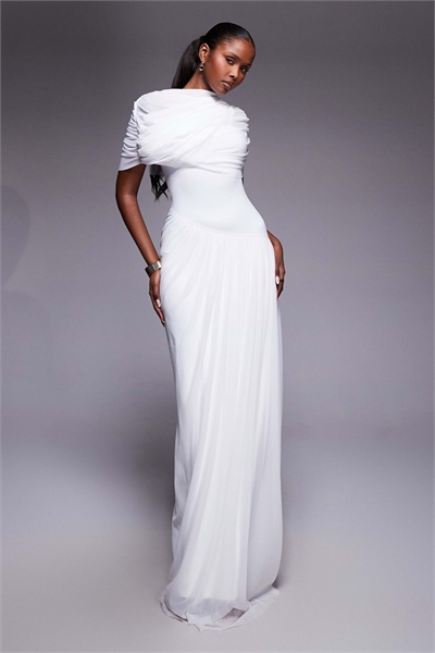 Макси-платье с асимметричной заниженной талией и вставками из сетчатой ткани артикул 153643135