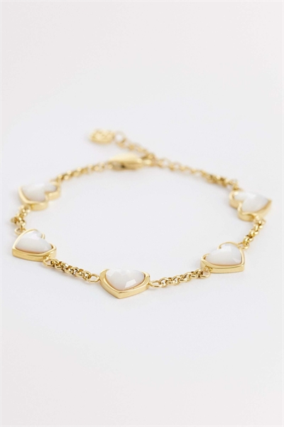 Браслет с белым кварцевым сердечком артикул 155681908