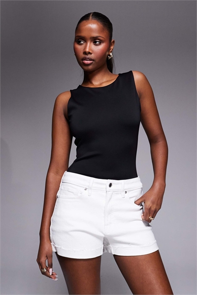 Боди с высоким вырезом и лепящим силуэт артикул 153147978