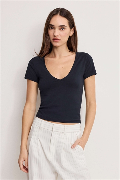 Детская футболка с V-образным вырезом из смешанной ткани с хлопком артикул 149552395