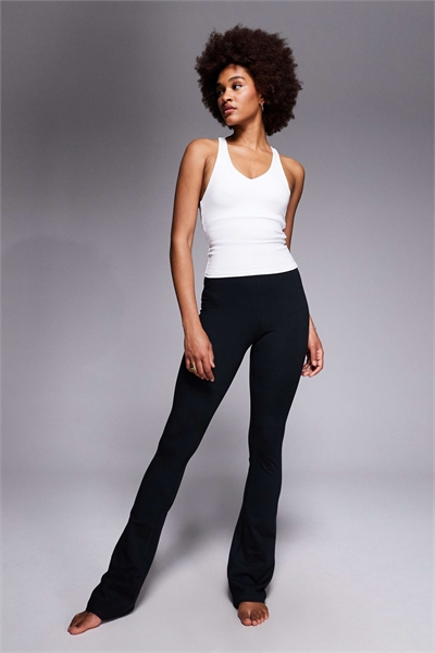 Леггинсы для йоги Tall Icon с высокой талией и зауженным кроем, с мягкой на ощупь тканью артикул 133556587