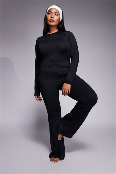 Леггинсы для йоги Curve Icon с мягкой поверхностью, высокой талией и зауженным кроем артикул 133584110