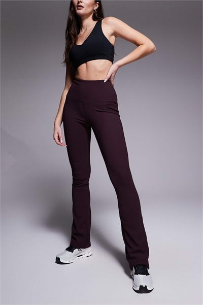 Леггинсы для йоги с высокой талией и зауженными штанинами с микроребристой текстурой от Hourglass артикул 146700322