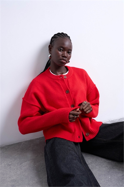 Кардиган свободного кроя с открытыми швами из трикотажа артикул 142541749