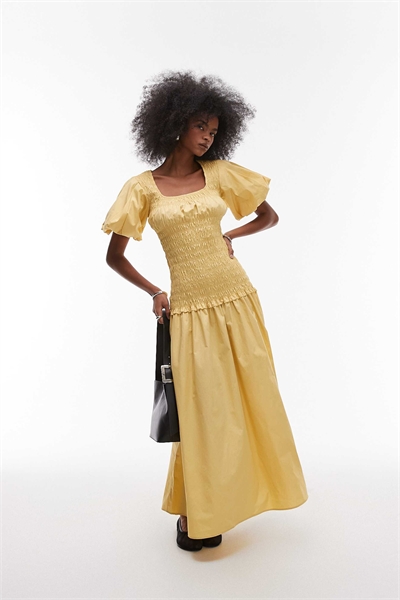 Макси-платье с рукавами-буффами, квадратным вырезом и сборками артикул 139338111