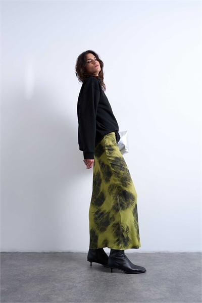 Макси-юбка из ткани с переливающимся цветочным принтом артикул 145953237