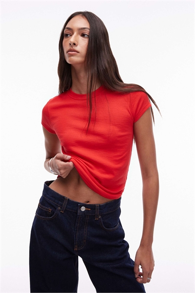 Повседневная футболка артикул 144537462