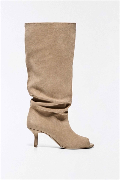 Разделенные ботинки-челси бежевого цвета артикул 155576253