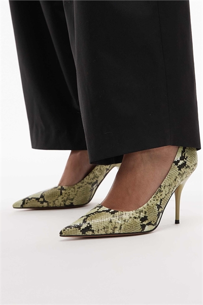 Туфли-лодочки из Перта на тонком шпильке артикул 152387009