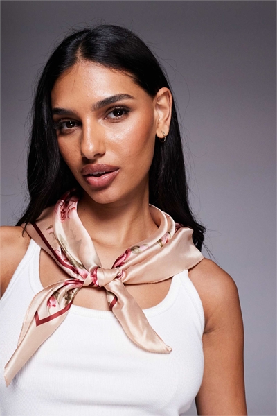 Шарф-галстук с цветочным принтом «Blossomia» артикул 153401525