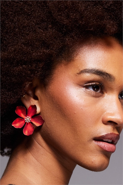 Серьги с изображением цветка мафлорры артикул 153401542