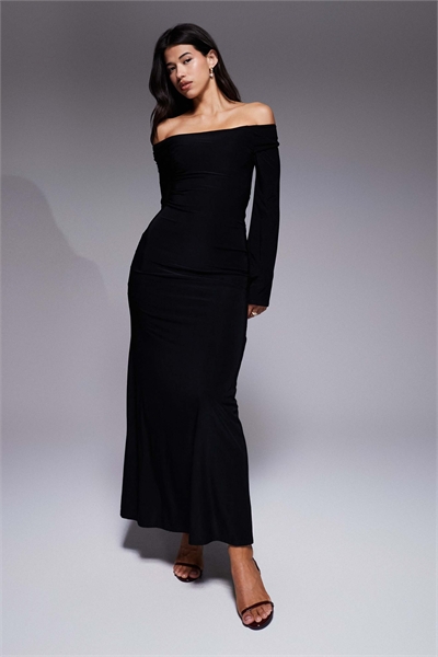 Макси-платье с длинными рукавами, закрученными плечами и шнуровкой на спине артикул 152196287