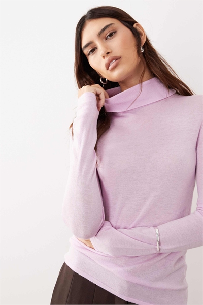 Свитер с высоким воротником из мериносовой шерсти артикул 152384743