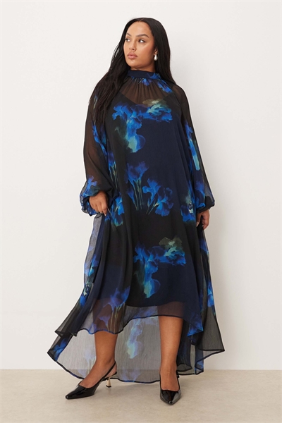 ASOS DESIGN Curve: макси-платье свободного кроя с завязками на шее и асимметричным подолом артикул 148376723