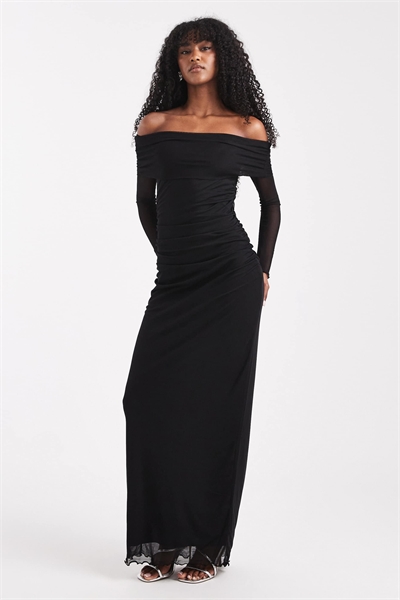 Платье с длинными рукавами из сетчатого материала с открытыми плечами артикул 148411137