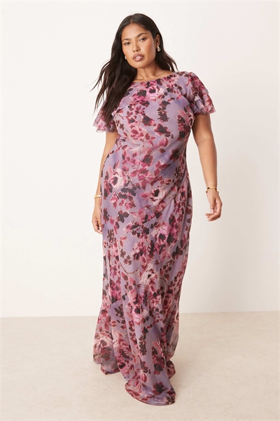 ASOS DESIGN: макси-платье с высоким воротником и рукавами с оборками для полных артикул 147665440