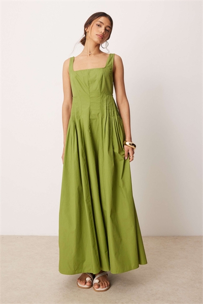 Макси-сарафан с круглым вырезом и складками на талии артикул 140195511