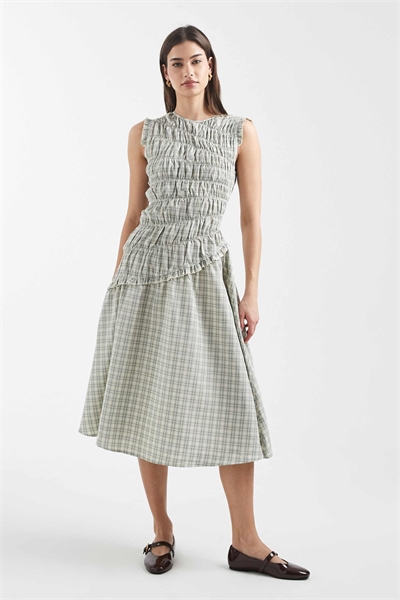 Асимметричное платье-миди с рюшами в серую клетку артикул 153565873