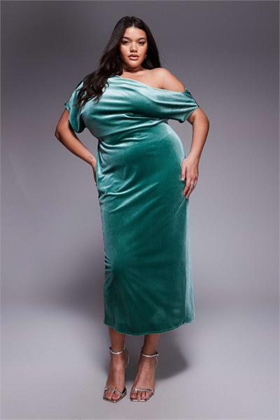 ASOS DESIGN Curve Бархатное платье средней длины с эффектным вырезом зеленого цвета артикул 151451322